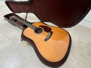 Martin HD-28V 2012