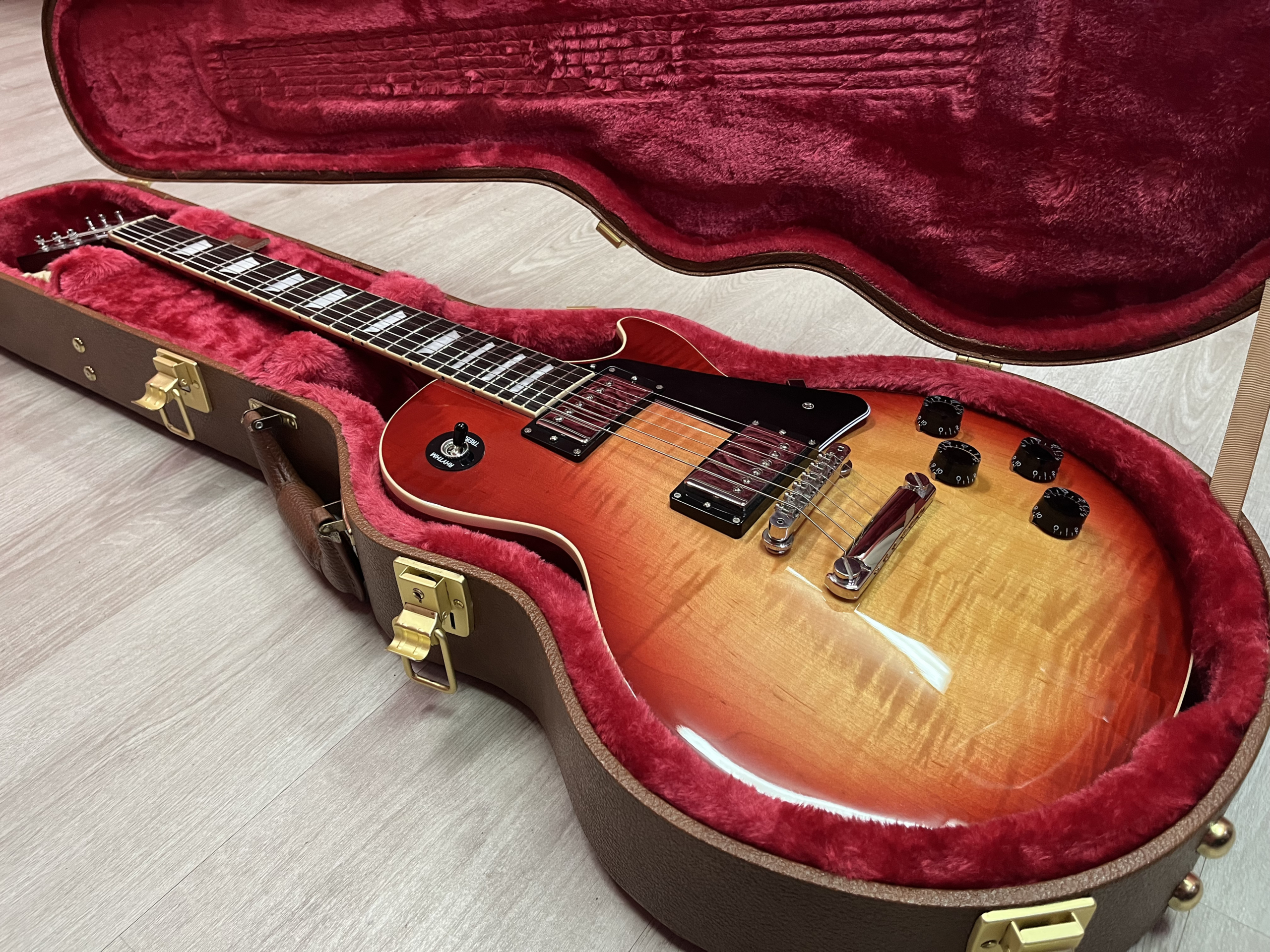 Gibson Les Paul Standard '50s 2023 - Heritage Cherry Sunburst