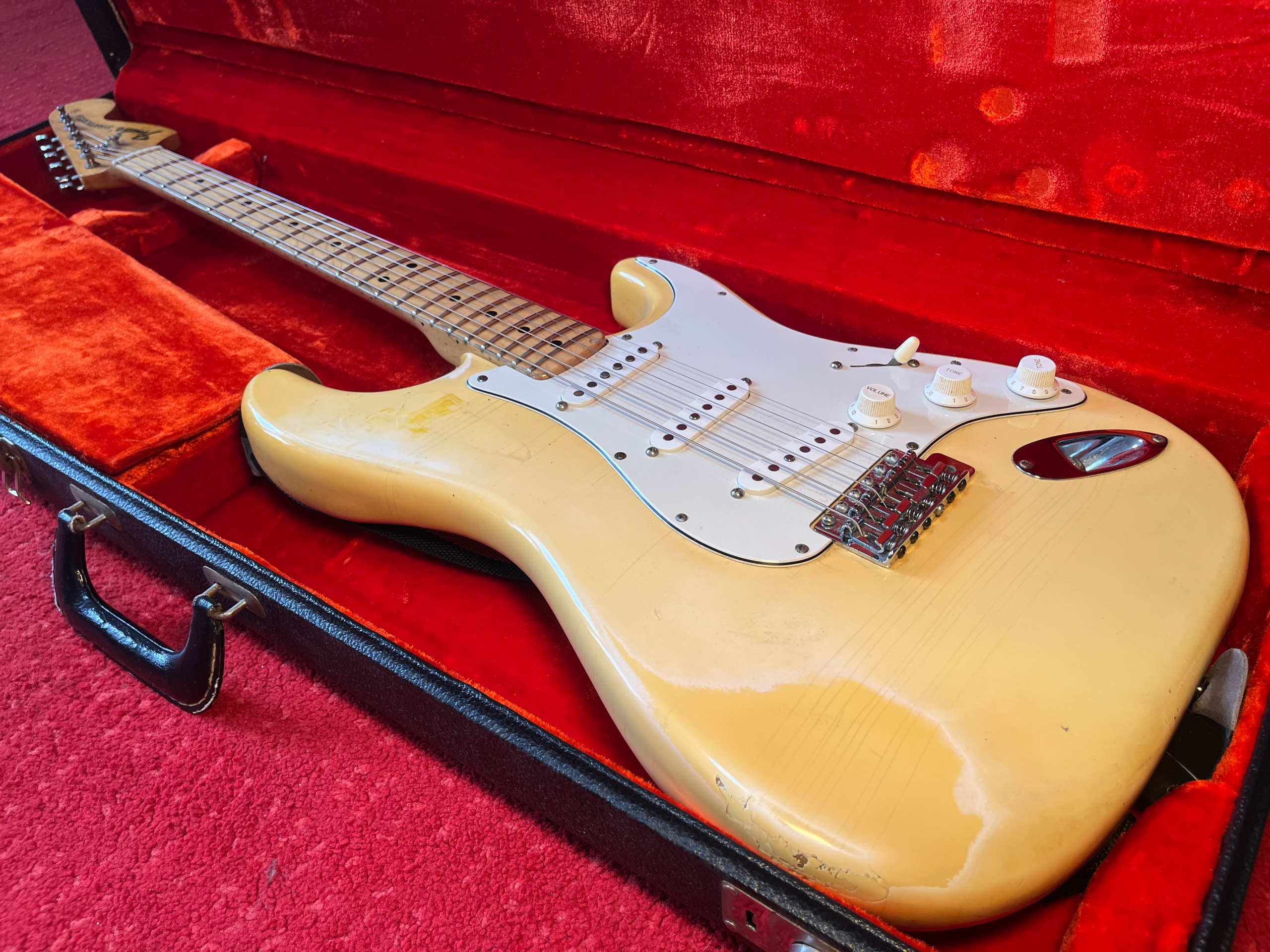Fender Stratocaster 1974 – Olympic White – Vintage USA