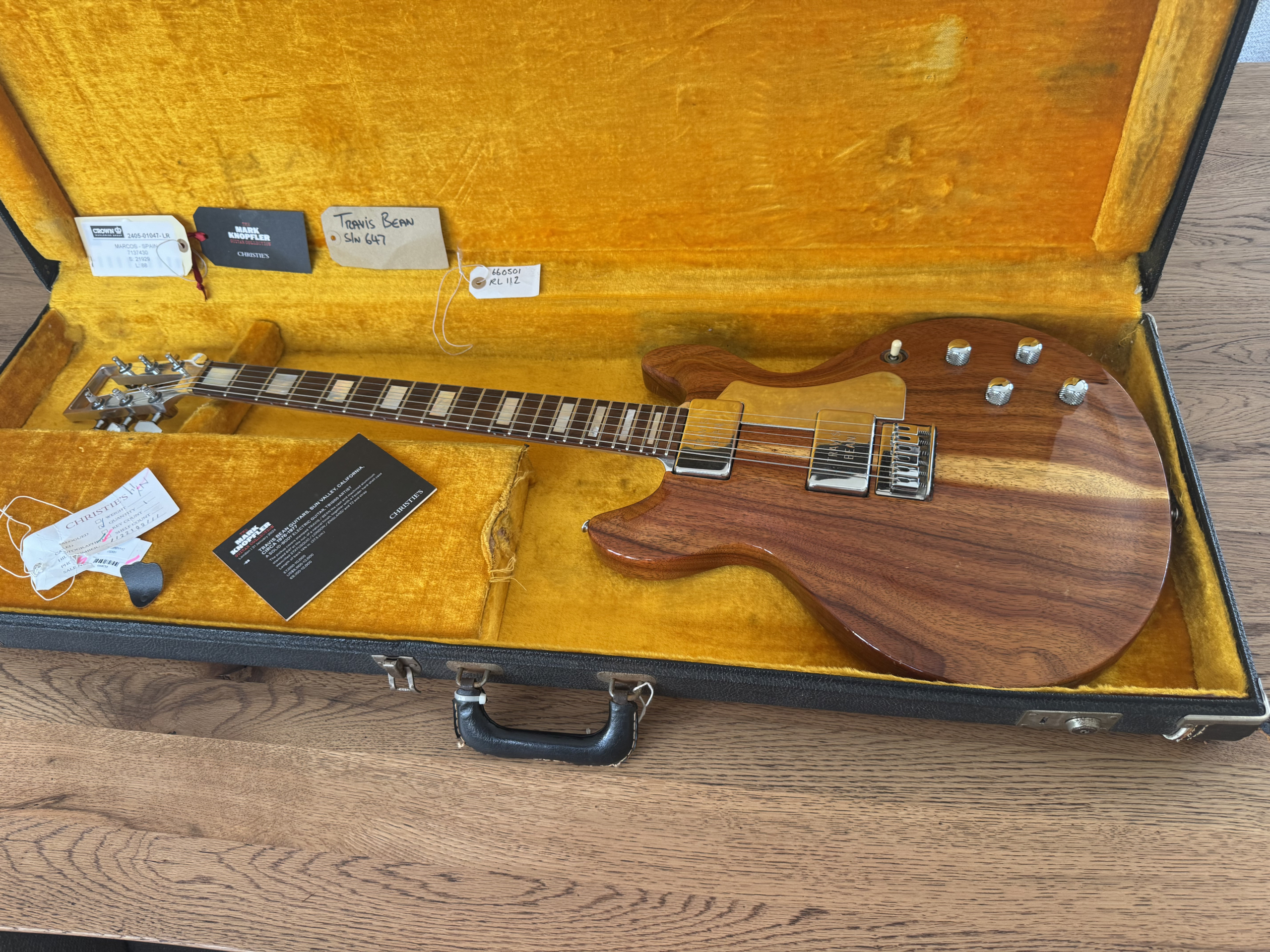 Travis Bean TB1000 Artist 1976–77 – Francis Rossi (Status Quo) / Mark Knopfler